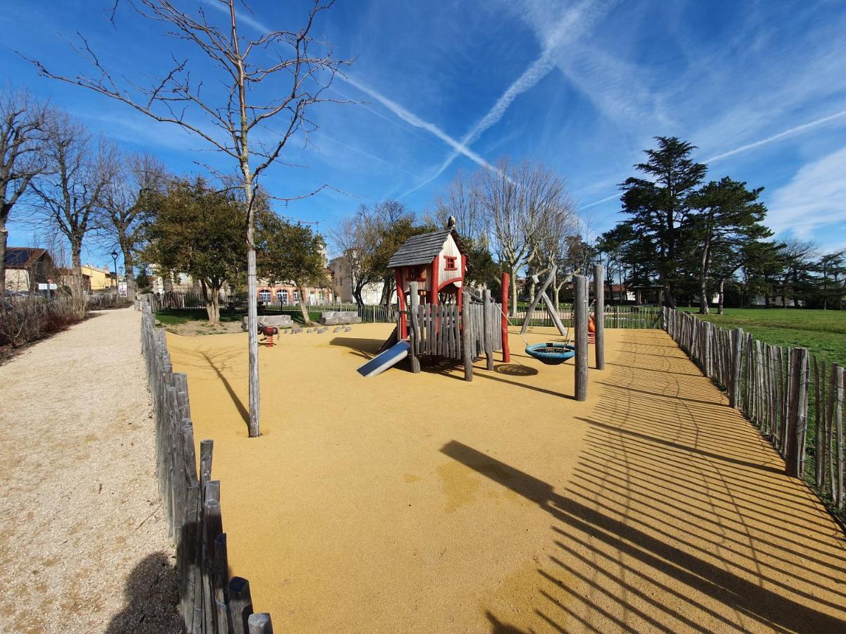 Gite Les Arches Saint-Andeol-le-Chateau Exterior foto
